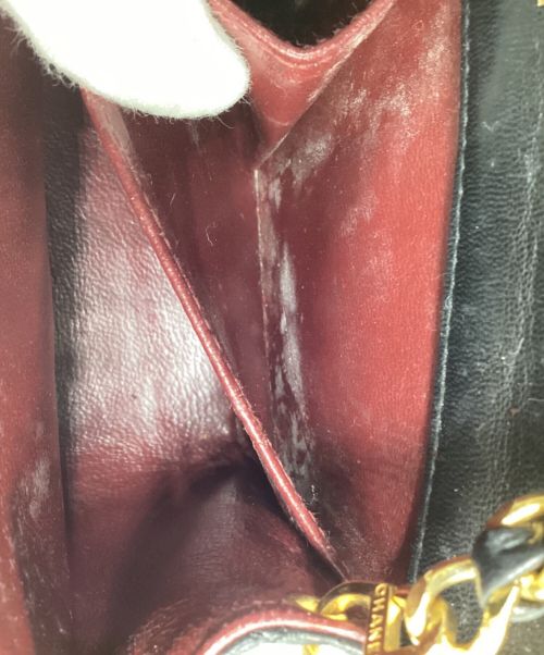 CHANEL（シャネル）CHANEL (シャネル) チェーンショルダーバッグ ブラックの古着・服飾アイテム