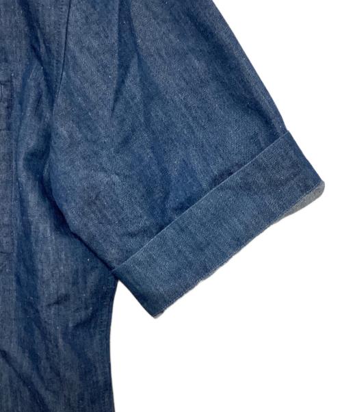 maison kitsune（メゾンキツネ）MAISON KITSUNE (メゾンキツネ) 半袖シャツ インディゴ サイズ:40の古着・服飾アイテム