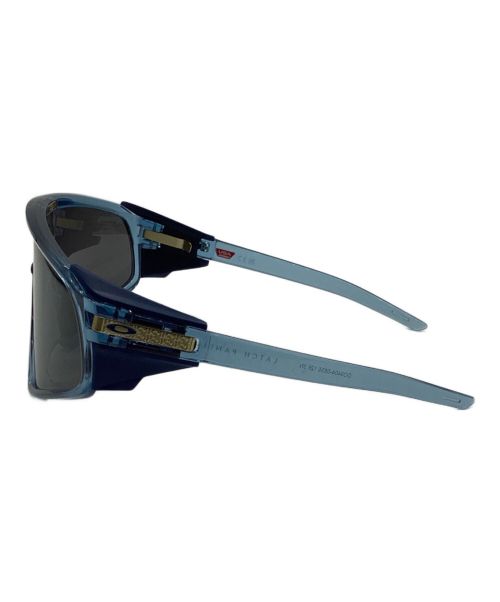 OAKLEY（オークリー）OAKLEY (オークリー) サングラス ブルーの古着・服飾アイテム