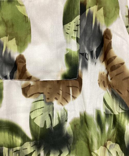 MAISON SPECIAL（メゾンスペシャル）MAISON SPECIAL (メゾンスペシャル) Sheer Print Prime-Over Short Sleeve Open Collar Shirt グリーン サイズ:2の古着・服飾アイテム