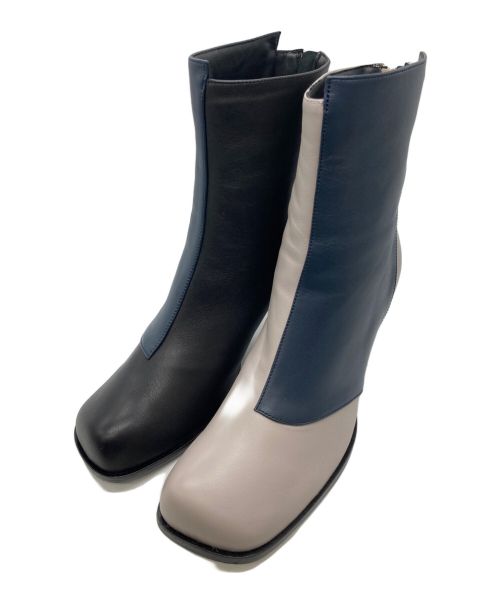 UN3D.（アンスリード）UN3D. (アンスリード) バックジップブーツ グレージュ×ブラック サイズ:SIZE39の古着・服飾アイテム