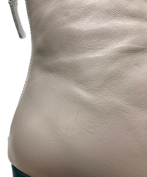 UN3D.（アンスリード）UN3D. (アンスリード) バックジップブーツ グレージュ×ブラック サイズ:SIZE39の古着・服飾アイテム