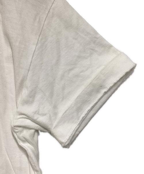 PLAY COMME des GARCONS（プレイコムデギャルソン）PLAY COMME des GARCONS (プレイコムデギャルソン) ハートワッペンTシャツ ホワイト サイズ:Mの古着・服飾アイテム