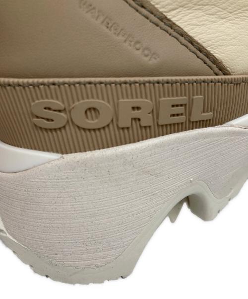 SOREL（ソレル）SOREL (ソレル) KINETIC IMPACT NXT MID BOOT アイボリー×ベージュ サイズ:24の古着・服飾アイテム