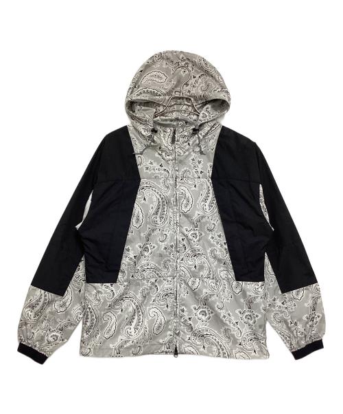 THE NORTHFACE PURPLELABEL（ザ・ノースフェイス パープルレーベル）THE NORTHFACE PURPLELABEL (ザ・ノースフェイス パープルレーベル) Paisley Print Mountain Wind Parka グレー×ブラック サイズ:Mの古着・服飾アイテム