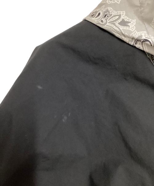 THE NORTHFACE PURPLELABEL（ザ・ノースフェイス パープルレーベル）THE NORTHFACE PURPLELABEL (ザ・ノースフェイス パープルレーベル) Paisley Print Mountain Wind Parka グレー×ブラック サイズ:Mの古着・服飾アイテム