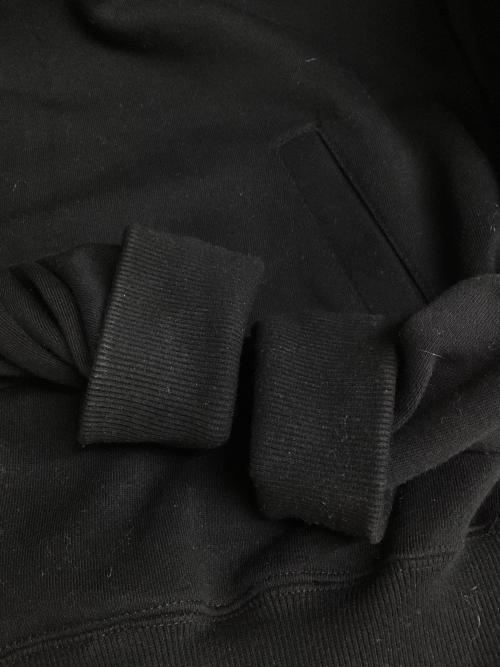 ONE PIECE（ワンピース）ONE PIECE (ワンピース) 絡繰魂 (カラクリダマシイ) ルフィ ギア5 パーカー ブラック サイズ:Lの古着・服飾アイテム