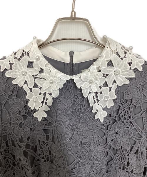 LeJa（レジャ）Leja (レジャ) 花柄レースカラースパンコール刺繍Aラインフレアドレス ネイビー サイズ:Sの古着・服飾アイテム