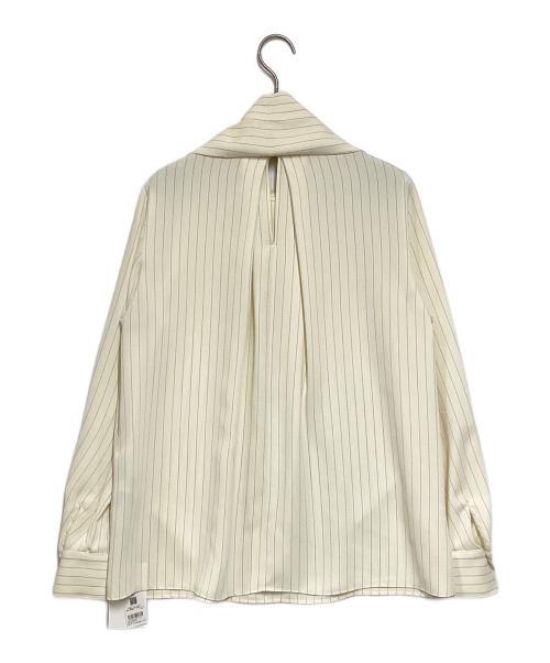 MIESROHE（ミースロエ）MIESROHE (ミースロエ) sustainableシルキーボウタイブラウス アイボリー サイズ:Freeの古着・服飾アイテム