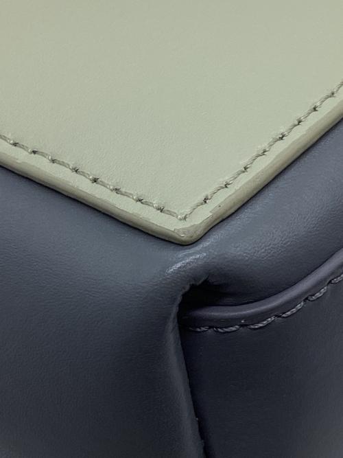 YAHKI（ヤーキ）YAHKI (ヤーキ) KOTOHA YOKOZAWA (コトハヨコザワ) CROSS BODY BAG グレー×ベージュの古着・服飾アイテム