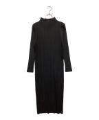 PLEATS PLEASEプリーツプリーズ）の古着「プリーツロングスリーブワンピース」｜ブラック