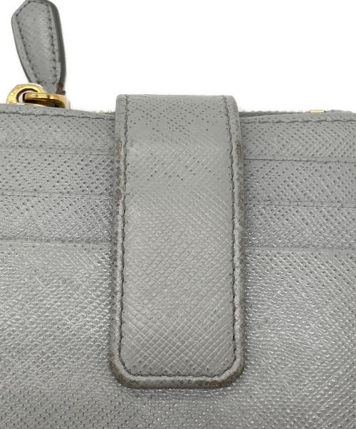 PRADA（プラダ）PRADA (プラダ) 2つ折り財布 スカイブルーの古着・服飾アイテム