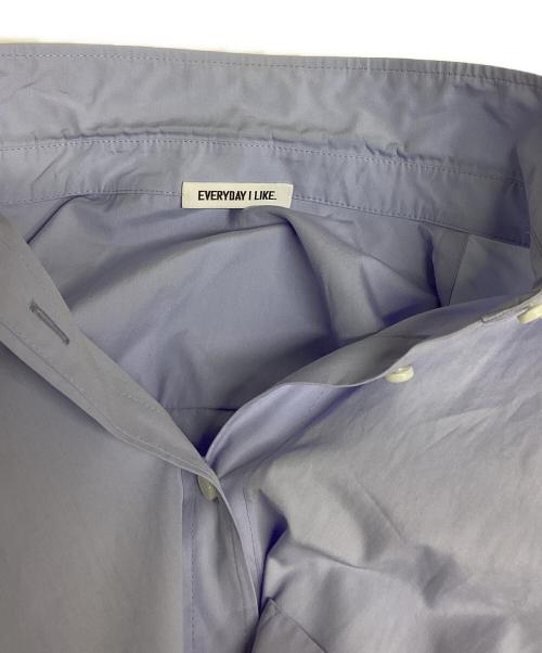 EVERYDAY I LIKE.（エヴリデイ アイ ライク）EVERYDAY I LIKE. (エヴリデイ アイ ライク) Basicシャツ ブルー サイズ:Freeの古着・服飾アイテム