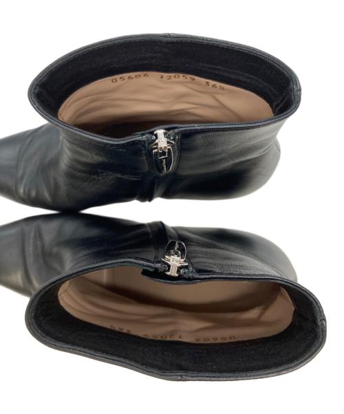 Gianvito Rossi（ジャンヴィト ロッシ）Gianvito Rossi (ジャンヴィト ロッシ) サイドジップブーツ ブラック サイズ:SIZE 36 1/2の古着・服飾アイテム