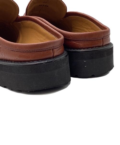 sillage（シアージ）Sillage (シアージ) Coin Loafer Mule - Ostrich Brown ブラウン サイズ:27cmの古着・服飾アイテム