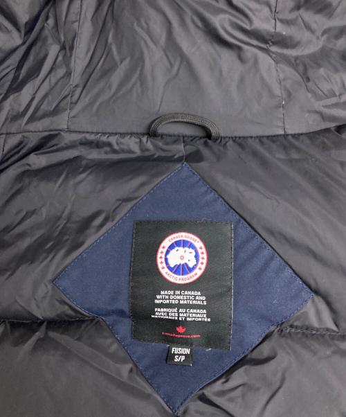 CANADA GOOSE（カナダグース）CANADA GOOSE (カナダグース) Chateau Parka Fusion Fit Heritage ネイビー サイズ:Sの古着・服飾アイテム