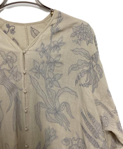 JURGEN LEHL（ヨーガンレール）JURGEN LEHL (ヨーガンレール) オーキッドのドレス ベージュ サイズ:Mの古着・服飾アイテム