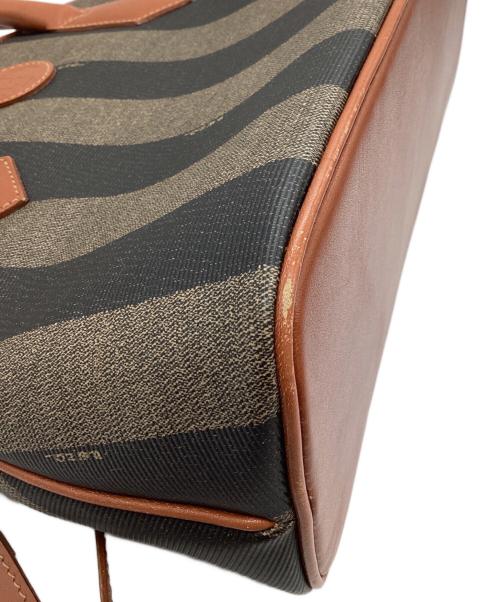 FENDI（フェンディ）FENDI (フェンディ) 2WAYショルダーバッグ ブラウンの古着・服飾アイテム