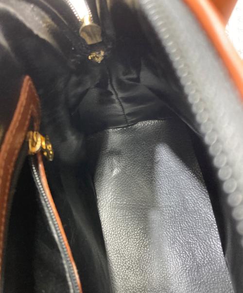 FENDI（フェンディ）FENDI (フェンディ) 2WAYショルダーバッグ ブラウンの古着・服飾アイテム