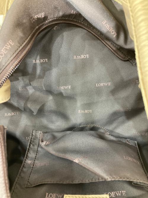 LOEWE（ロエベ）LOEWE (ロエベ) ナッパアイレ ゴールドの古着・服飾アイテム