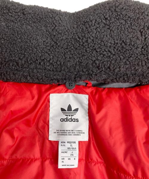 adidas（アディダス）adidas (アディダス) LNY PLEATHER フェイクレザージャケット ブラック サイズ:2XLの古着・服飾アイテム