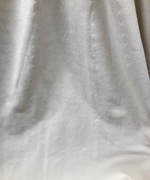 UNITED ARROWS TOKYO（ユナイテッドアローズトウキョウ）UNITED ARROWS TOKYO (ユナイテッドアローズトウキョウ) Vネック ロングニットワンピース アイボリー サイズ:36の古着・服飾アイテム