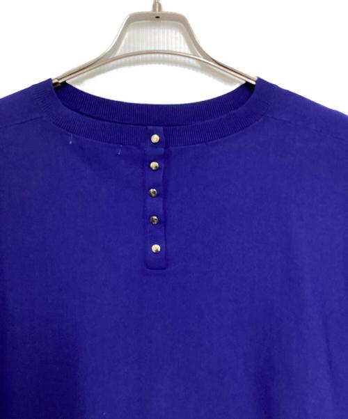 23区（ニジュウサンク）23区 (ニジュウサンク) ヴィスコースストレッチ ドルマン ニット ブルー サイズ:38の古着・服飾アイテム