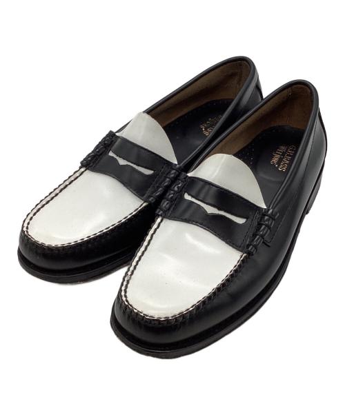 G.H.BASS（ジーエイチバス）G.H.BASS (ジーエイチバス) コインローファー ブラック×ホワイト サイズ:42の古着・服飾アイテム