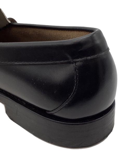 G.H.BASS（ジーエイチバス）G.H.BASS (ジーエイチバス) コインローファー ブラック×ホワイト サイズ:42の古着・服飾アイテム