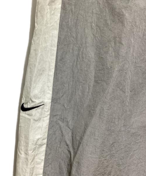 NIKE（ナイキ）NIKE (ナイキ) AS M NSW SWOOSH PANT WVN グレー サイズ:Sの古着・服飾アイテム