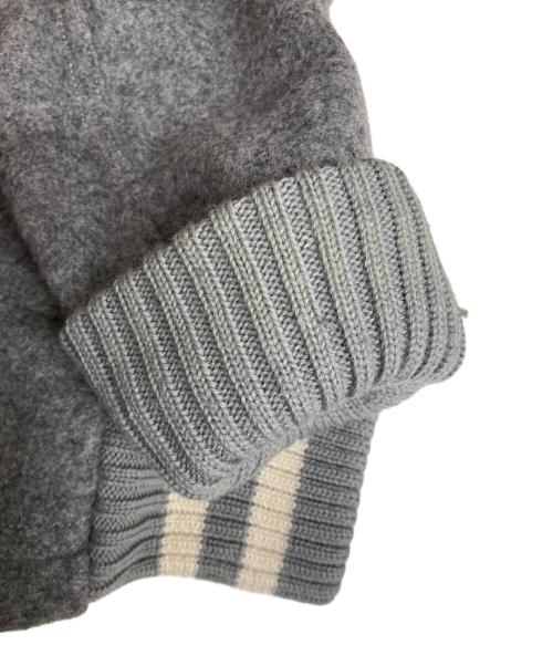 skookum（スクーカム）skookum (スクーカム) スタジャン グレー サイズ:Mの古着・服飾アイテム