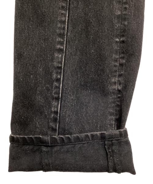 JOHN LAWRENCE SULLIVAN（ジョン ローレンス サリバン）JOHN LAWRENCE SULLIVAN (ジョン ローレンス サリバン) Washed denim hollowed out pants ブラック サイズ:Mの古着・服飾アイテム