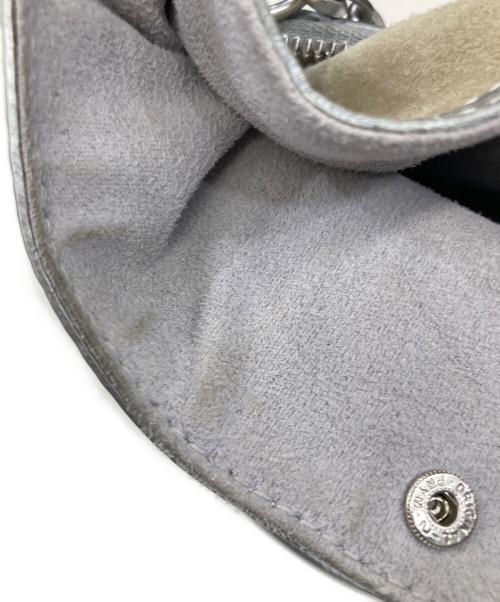 Maison Margiela 11（メゾンマルジェラ 11）Maison Margiela 11 (メゾンマルジェラ) 5AC マイクロバッグ シルバーの古着・服飾アイテム