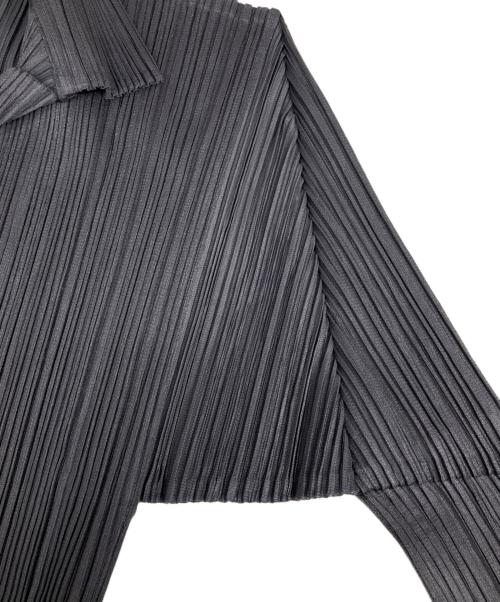 PLEATS PLEASE（プリーツプリーズ）PLEATS PLEASE (プリーツプリーズ) プリーツシャツ グレー サイズ:3の古着・服飾アイテム