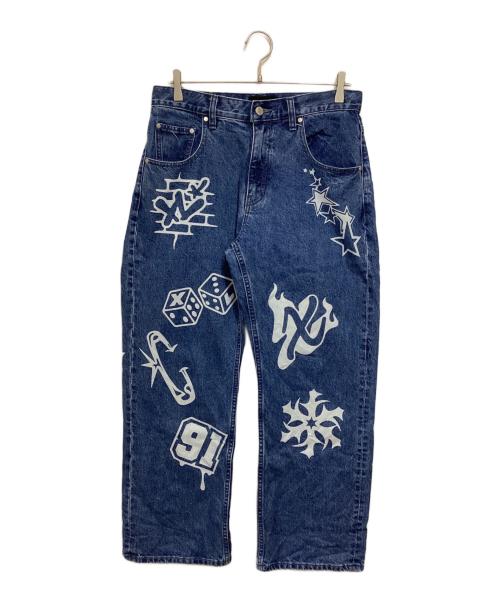 X-LARGE（エクストララージ）X-LARGE (エクストララージ) GRAFFITI DENIM PANTS インディゴ サイズ:32の古着・服飾アイテム