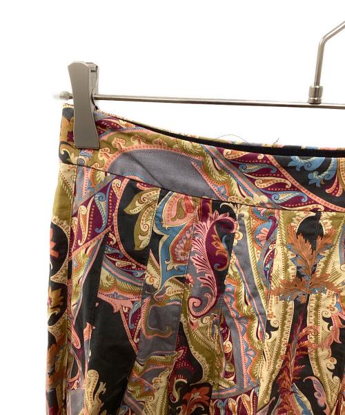 MARGARET HOWELL（マーガレットハウエル）MARGARET HOWELL (マーガレットハウエル) 総柄プリーツスカート マルチカラー サイズ:2の古着・服飾アイテム