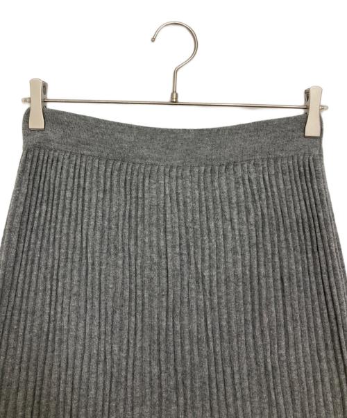 Max Mara WEEK END LINE（マックスマーラ ウイークエンドライン）Max Mara WEEK END LINE (マックスマーラ ウイークエンドライン) ニットプリーツスカート/knit pleated skirt グレー サイズ:Ｍの古着・服飾アイテム
