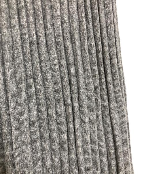 Max Mara WEEK END LINE（マックスマーラ ウイークエンドライン）Max Mara WEEK END LINE (マックスマーラ ウイークエンドライン) ニットプリーツスカート/knit pleated skirt グレー サイズ:Ｍの古着・服飾アイテム