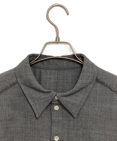 MAISON SPECIAL（メゾンスペシャル）MAISON SPECIAL (メゾンスペシャル) カットオフクロップドシャツ グレー サイズ:FREEの古着・服飾アイテム