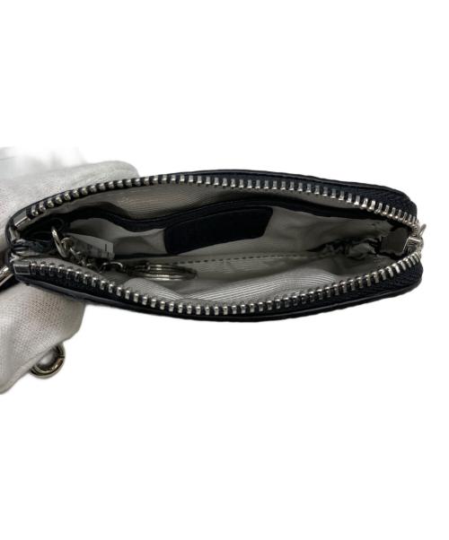 ear PAPILLONNER（イアパピヨネ）ear PAPILLONNER (イアパピヨネ) PEZ (ペッツ) 牛革モバイルストラップショルダー ブラックの古着・服飾アイテム