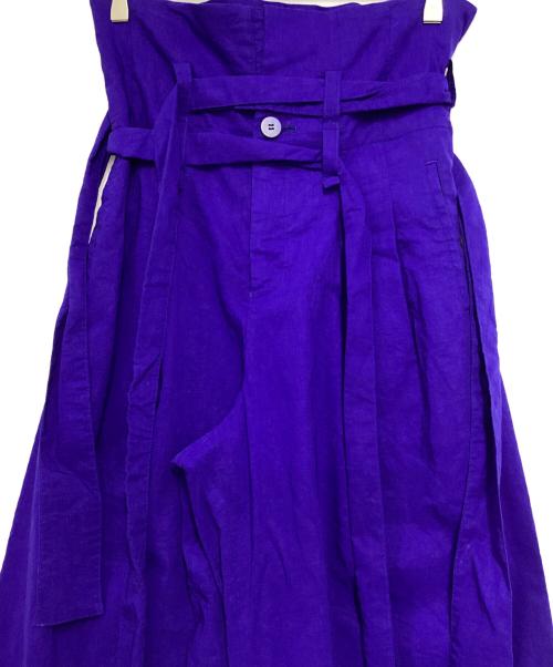 ISSEY MIYAKE（イッセイミヤケ）ISSEY MIYAKE (イッセイミヤケ) ハイウエストパンツ ブルー サイズ:2の古着・服飾アイテム