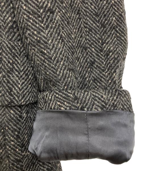 LARDINI（ラルディーニ）LARDINI (ラルディーニ) ヘリンボーンダブルコート グレー サイズ:44の古着・服飾アイテム