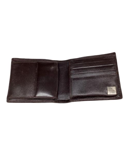 FENDI（フェンディ）FENDI (フェンディ) ズッカ柄二つ折り財布 ブラウンの古着・服飾アイテム