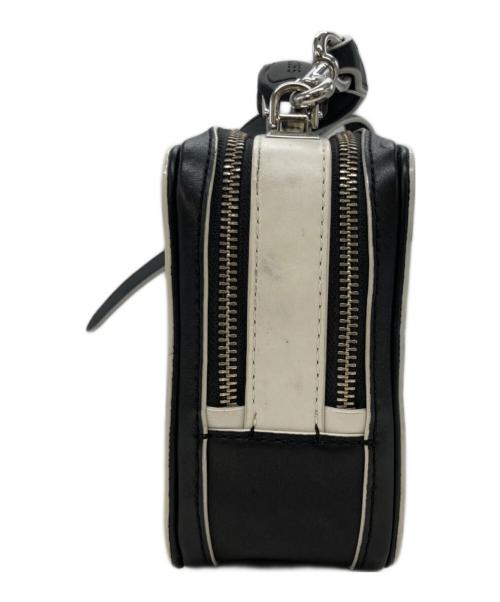 MARC JACOBS（マークジェイコブズ）MARC JACOBS (マークジェイコブズ) ショルダーバッグ ホワイト×ブラックの古着・服飾アイテム