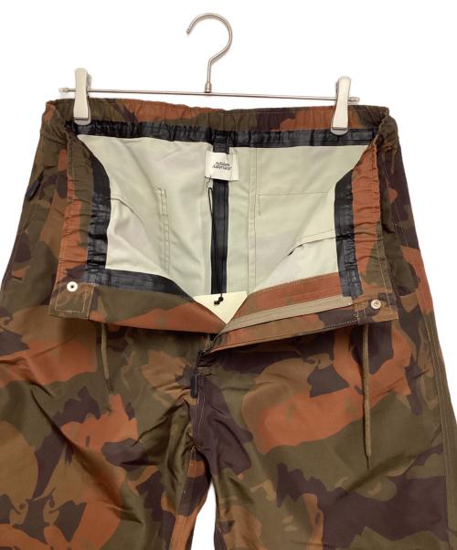 adidem asterisks（アデムアスタリスク）adidem asterisks (アデムアスタリスク) ナイロンカモ柄パンツ カーキ×ブラウン サイズ:XSの古着・服飾アイテム