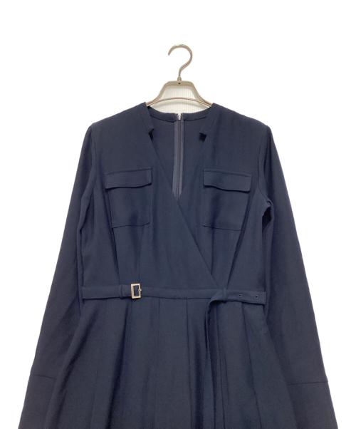 anuans（アニュアンス）anuans (アニュアンス) ダブルサテンノーカラータックワンピース ネイビー サイズ:Mの古着・服飾アイテム