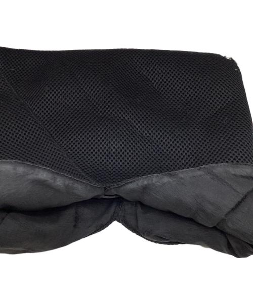 MM6 Maison Margiela（エムエムシックスメゾンマルジェラ）MM6 Maison Margiela (エムエムシックスメゾンマルジェラ) メッシュトライアングルチェーンショルダーバッグ ブラックの古着・服飾アイテム