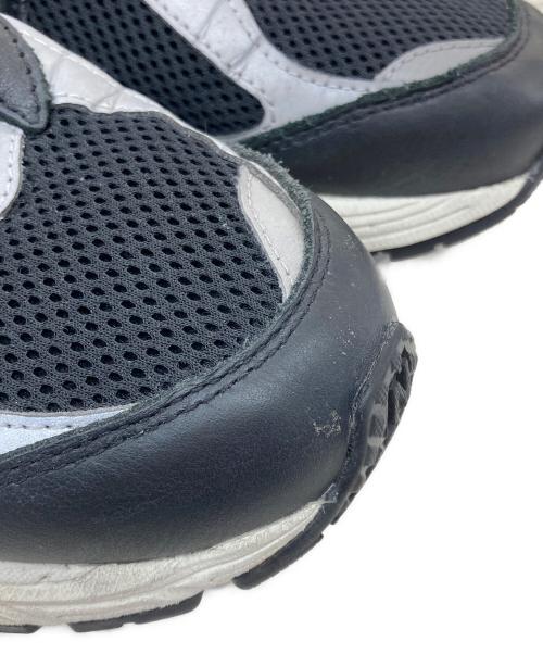 NEW BALANCE（ニューバランス）NEW BALANCE (ニューバランス) ローカットスニーカー ブラック×シルバー サイズ:27㎝の古着・服飾アイテム