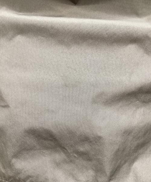 Whim Gazette（ウィムガゼット）Whim Gazette (ウィムガゼット) タフタボリュームブラウス グレー サイズ:FREEの古着・服飾アイテム