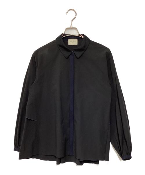 UNITED ARROWS TOKYO（ユナイテッドアローズトウキョウ）UNITED ARROWS TOKYO (ユナイテッドアローズトウキョウ) パイピングバックラッフルフリルブラウス ブラック サイズ:FREEの古着・服飾アイテム